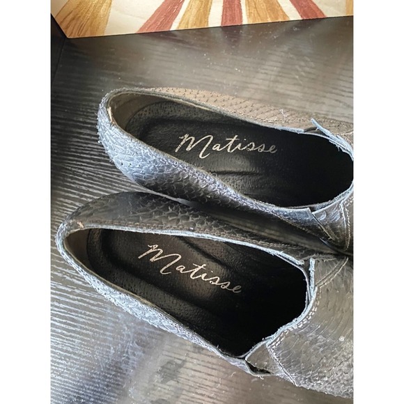 Matisse Madeleine Black Embossed Leather Short Ankle Booties Size 9.5 M - Picture 5 of 10